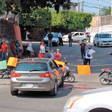 BLOQUEO-ACAPANTZINGO-241222.jpg