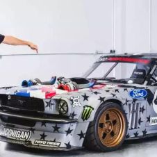 ken Block DC shoes.jpg