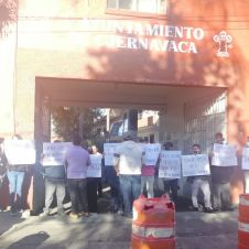 protesta uriostegui.jpg