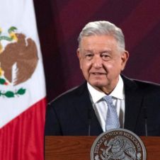 AMLO.jpg