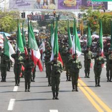 Cuautla desfile.jpg