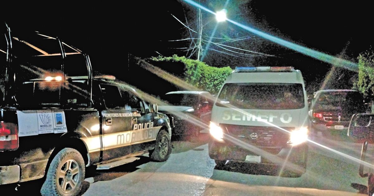 Muere baleado a bordo de taxi en Tlaltizapán