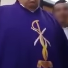 SACERDOTE.png