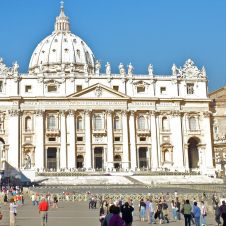 55384-St-Peters-Basilica-Basilic.jpg