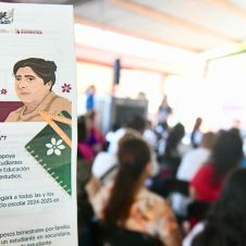 beca rita cetina, primaria, preescolar