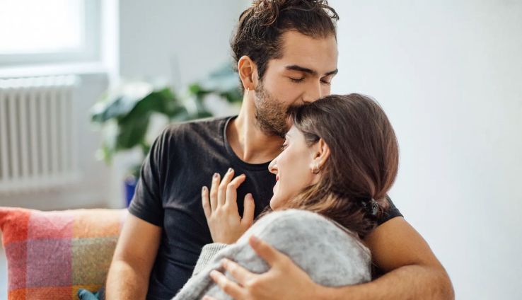 Mantener una relación estable, fuerte y feliz no depende únicamente del amor o de la atracción inicial. 