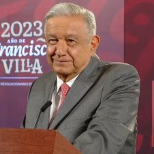 AMLo ok.jpg