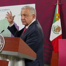AMLO  (4).jpg