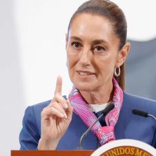Sheinbaum hablando 