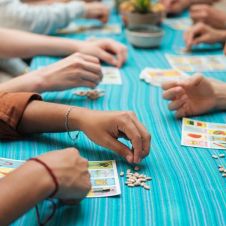 5 Juegos tradicionales para disfrutar durante las fiestas patrias