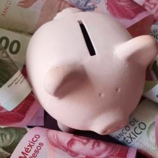 afores deudores embargo