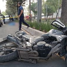 Mujer fallece tras derrape de moto dolicitada por aplicación en CDMX