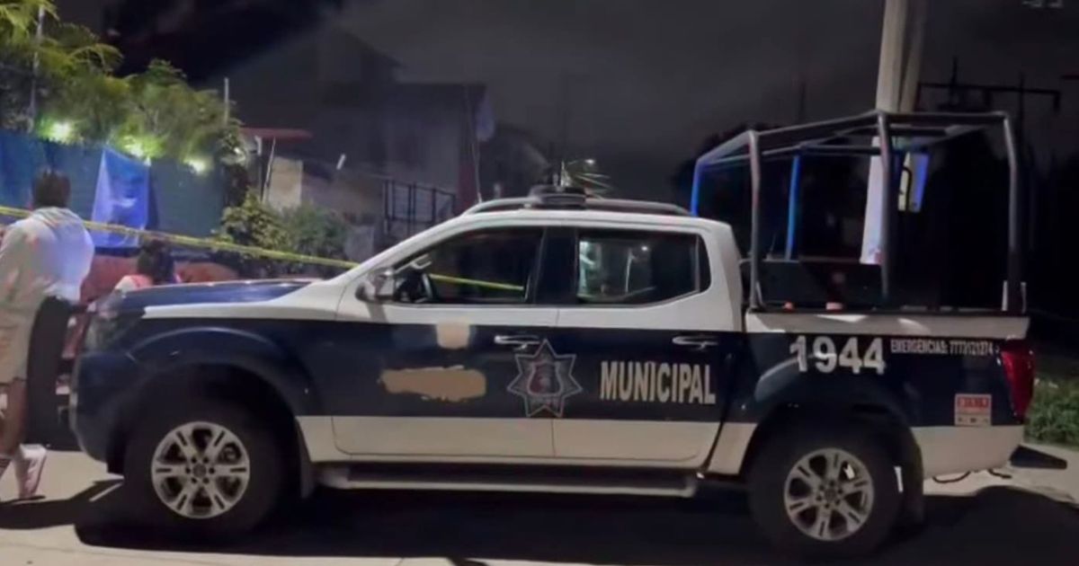 Muere muere mujer tras ataque armado afuera de bar en Chamilpa, Cuernavaca