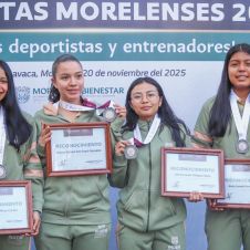 lorena-reconocimiento.jpg lorena-reconocimiento.jpg