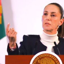Sheinbaum-aifa.jpg