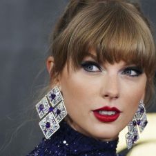 Taylor dona