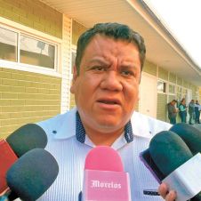 David López Jiménez urge a regular el comercio informal para evitar pérdida de inversión. David López Jiménez urge a regular el comercio informal para evitar pérdida de inversión.