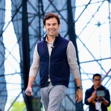 Checo Pérez vuelve a la parrilla de la Fórmula 1 en 2026 