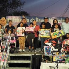 celebración del Día de Reyes en la colonia Juan Morales, Yecapixtla