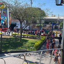Feria. El alcalde Luis Onofre regaló mil boletos a los menores.