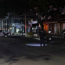 motociclistas fueron heridos a balazos