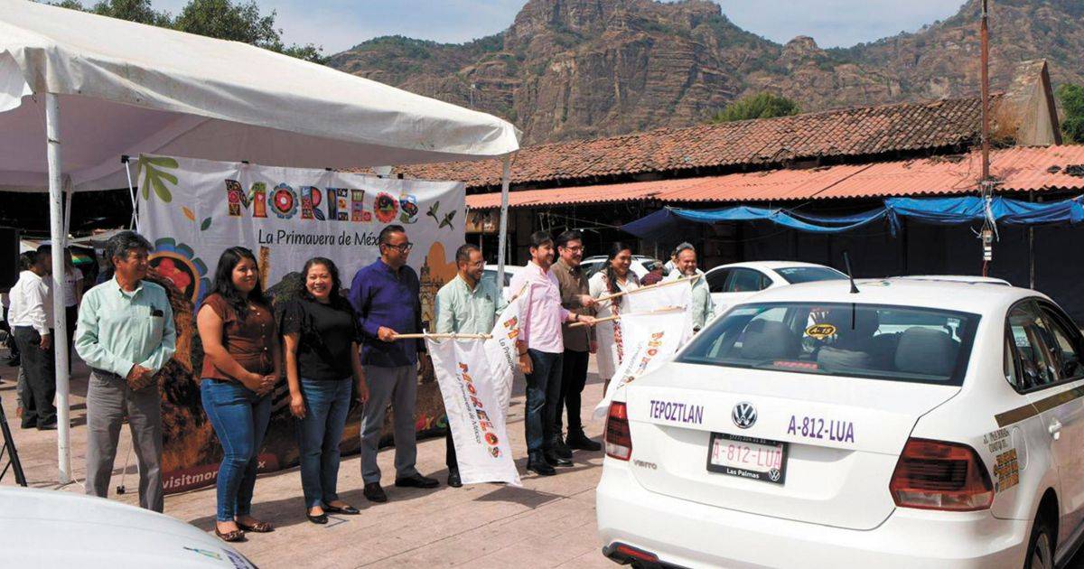 Capacitan a taxistas para ser promotores turísticos en Tepoztlán