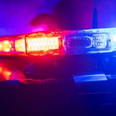 dos sujetos robaron una motocicleta