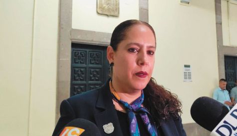 La titular de la dependencia, Karla Aline Herrera Alonso