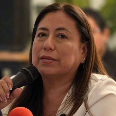 4220_aleflores.JPG