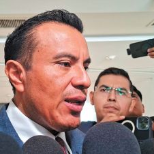 LEGISLADORES