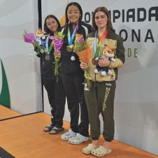 2 MEDALLAS