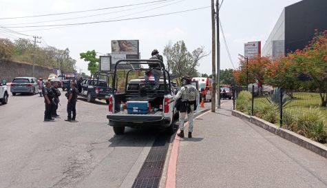 Le quitan la vida a un hombre afuera de plaza en la colonia Vista Hermosa
