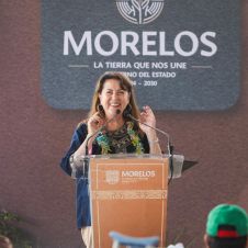 Margarita González Saravia en Tlaltizapán
