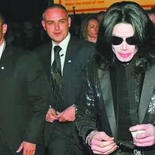 Michael Jackson Michael Jackson