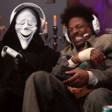 SCARY MOVIE
