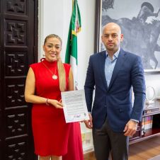 Penélope Picazo entregó su renuncia voluntaria