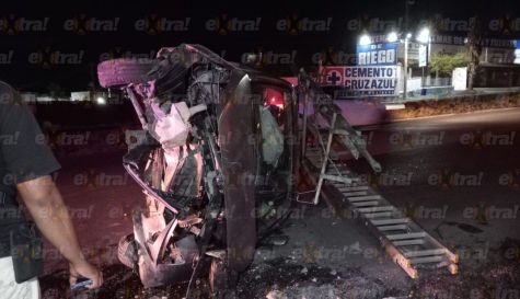 Abandonan auto accidentado en Yecapixtla