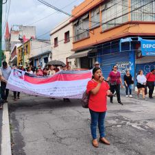 Protesta vespertina en Cuernavaca por parte de profesores