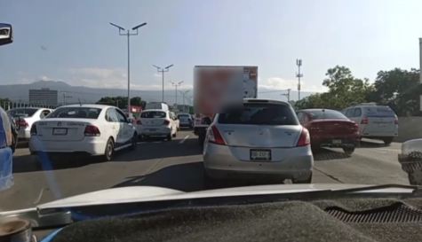 Caos vial en Cuernavaca por obras en la autopista a México