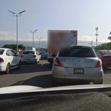 Caos vial en Cuernavaca por obras en la autopista a México