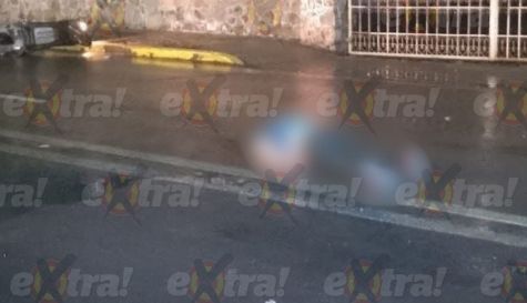 Derrapa motociclista en Cuautla y termina inconsciente sobre el pavimento