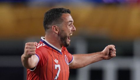 El gol de John McGinn, que se desvió en un defensor haitiano tras un remate de Che Adams, fue suficiente para que los “Tartan Army” celebren el primer triunfo escocés en un Mundial desde 1998