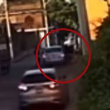 Intento de asalto en Tulipanes Cuernavaca queda captado en video