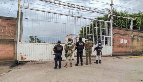 Realizan cateo en base de la Ruta 7