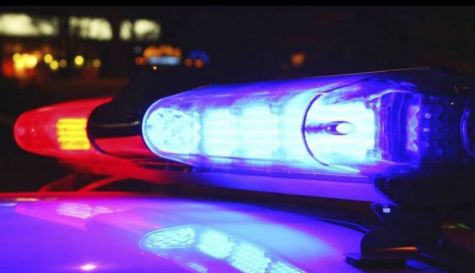 Movilización policiaca por una joven con herida en el cuello