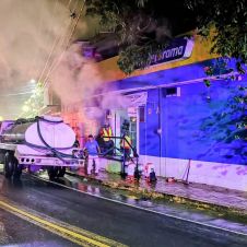 Se incendió un Modelorama en Coatlán del Río Se incendió un Modelorama en Coatlán del Río
