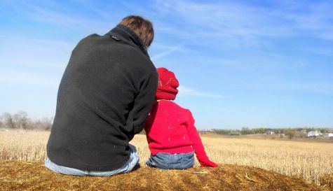 Invitan a reflexionar sobre el día del padre