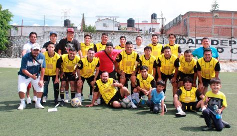 LEONES LEONES