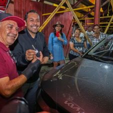 Ayuntamiento de Temixco festeja el Día del Padre con rifa de auto