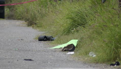 Encuentran con vida a hombre; tenía huellas de tortura y una cartulina al lado